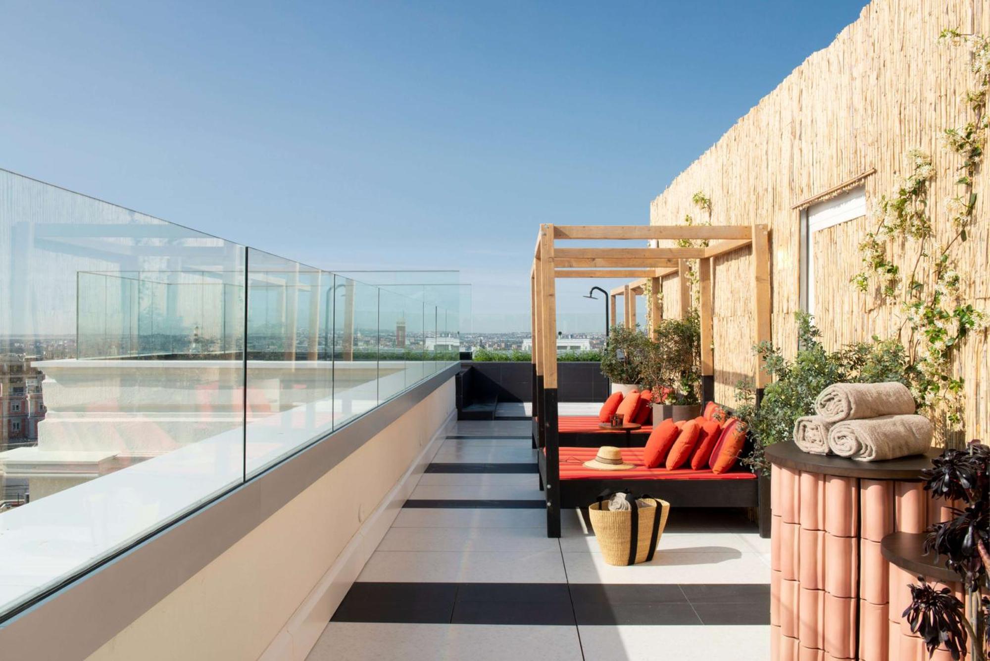 Hotel Montera Madrid, Curio Collection By Hilton מראה חיצוני תמונה